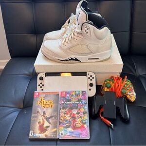Air Jordan shoe bundle with system